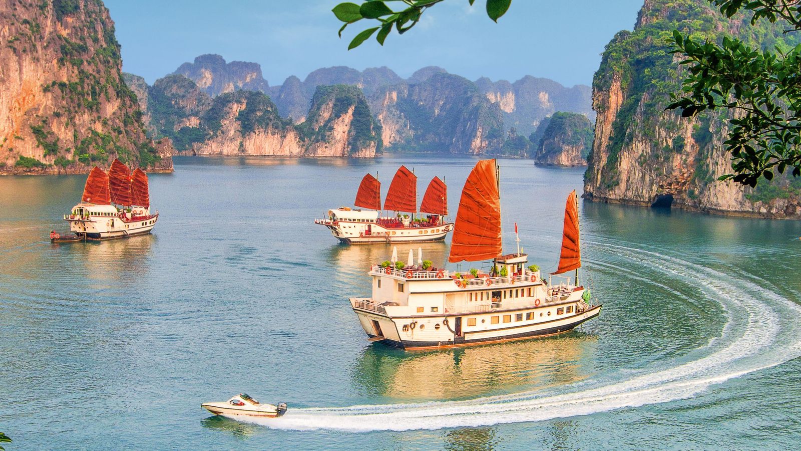 Halong Bay Tour